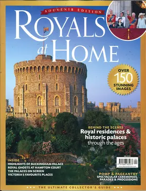 Royals at Home - ONE SHOT
