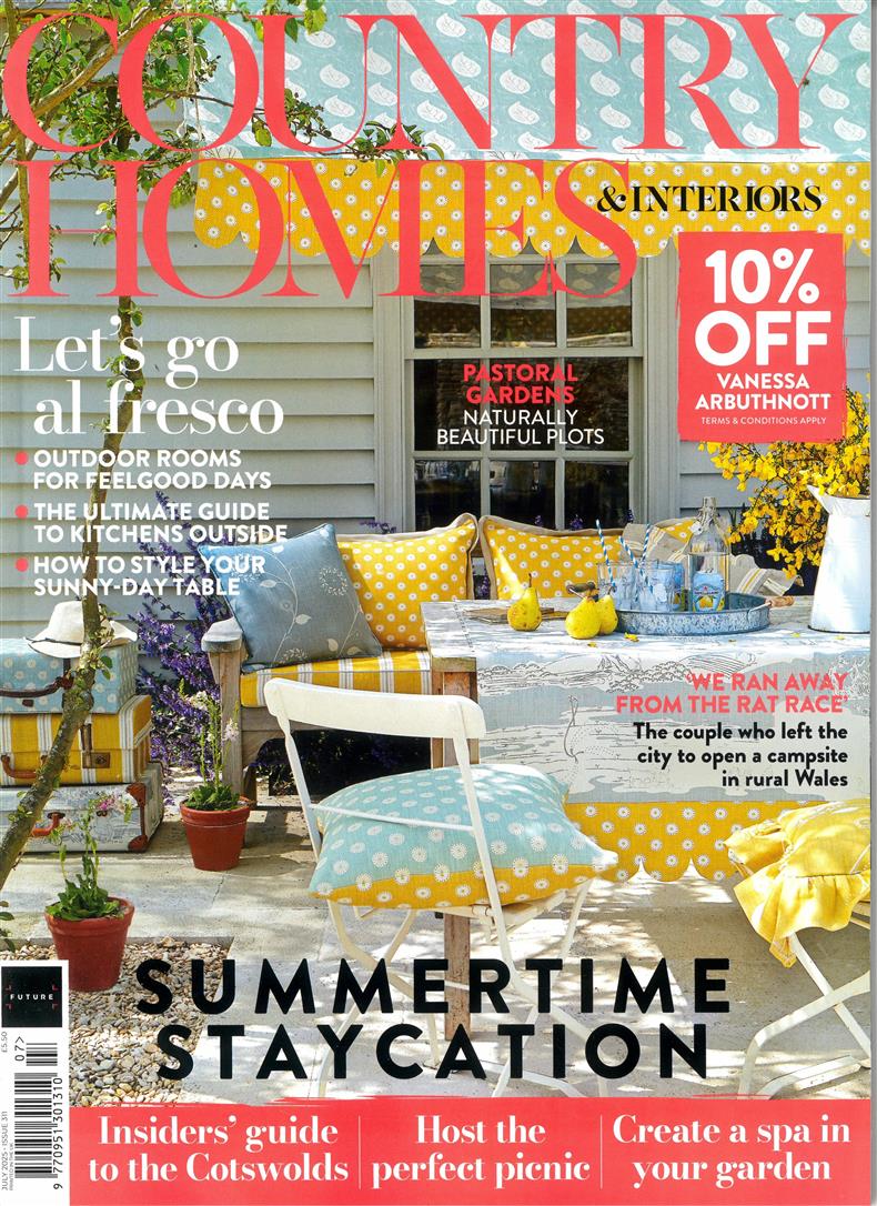 Country Homes and Interiors - JUL 25