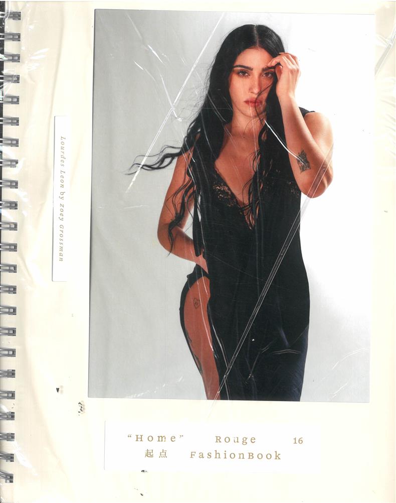 Rouge Fashionbook - NO 16